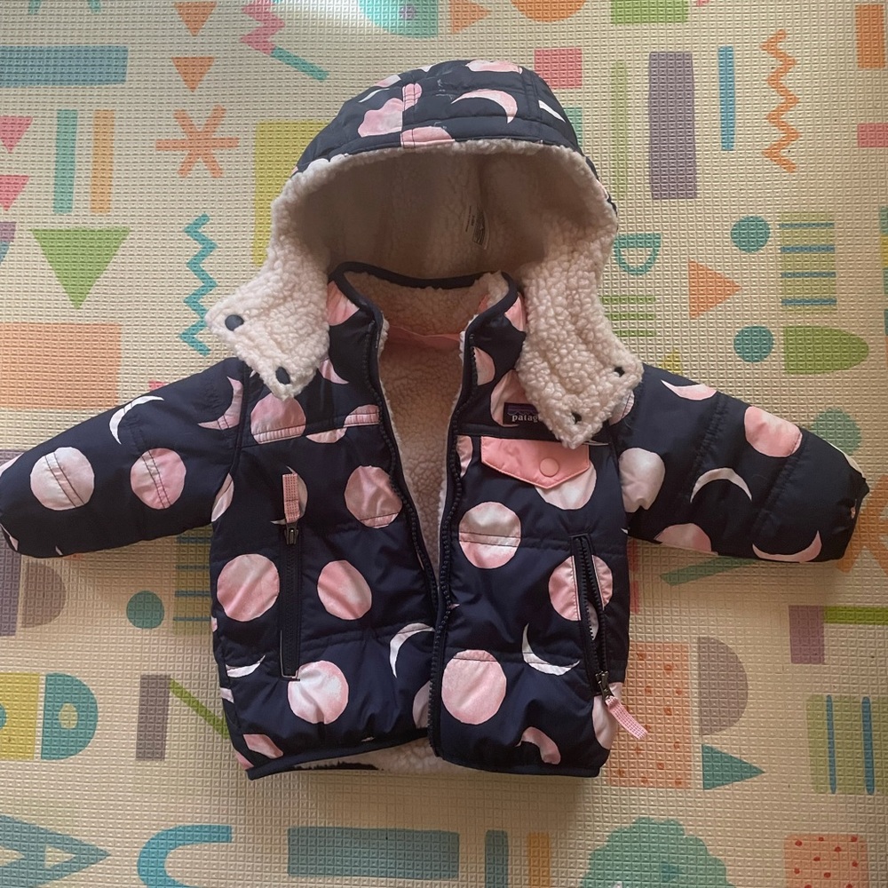 Patagonia size 3-6 months reversible Sherpa puffer jacket